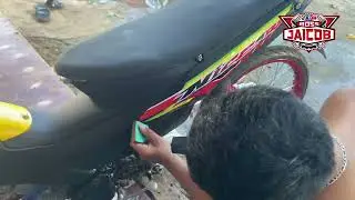 Honda RS 125 decals installation 