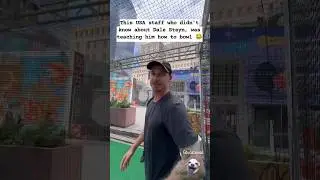 Dale Steyn getting some valuable lessons 😜 #t20worldcup #dalesteyn