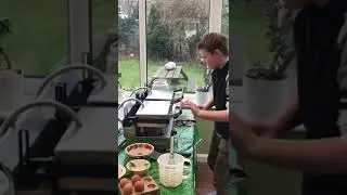 Omelettes on the Velox Contact grill starring Oliver Underwood