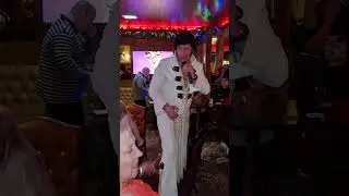 Elvis- If I can dream (Darren John)