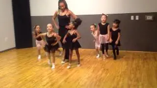 Greenwave Ballet girls