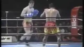 KARATE vs muaythai !! rare