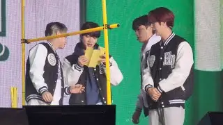 221015 하이라이트 팬콘 [하이라이트 운동회] 림보게임 | 윤두준 양요섭 이기광 손동운