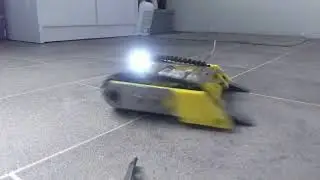 1.5kg tracked Battlebot test