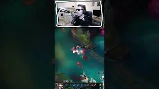 WHAT IS GOING ON 💀 #leagueoflegends #mods