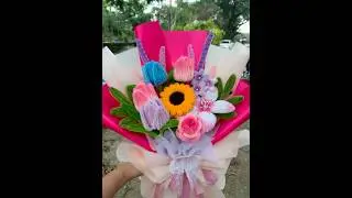Multi colored flowers 🌷💐🌻