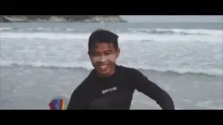 Young Surfers In Dongchong - China Surfing