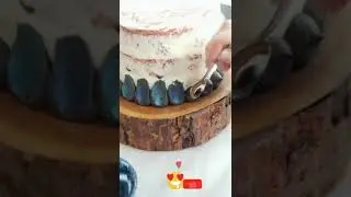 Red velvet dragon scale cake 😋