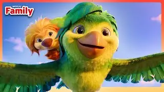 Ollie's FIRST Flight! ☁️ Swapped | Netflix Family