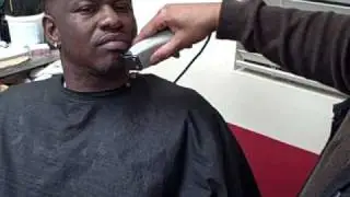 Mike Sales the KutKre8tor Alabama's #1 Barber how to cut a fade