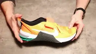 Nike Metcon 7 Flyease Total Orange/Dark Smoke
