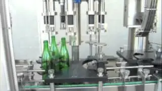 Inderst Abfüllanlage mit Rinser, Abfüller, Verschliesser, Schrumpfer und Etikettierer