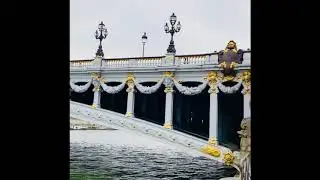 The Paris &lsquo; most beautiful bridge