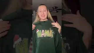 Mama Christmas sweater #MamaClothes #MamaSweater #MamaChristmasSweater