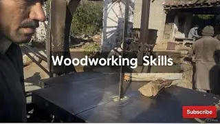 Incredible Pakistani Woodworker Masters Ancient Lathe Techniques