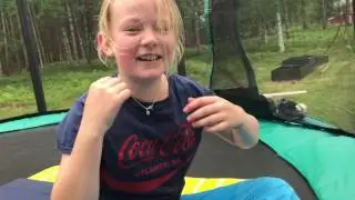 TESTAR STUDSMATTA- V&Aring;R F&Ouml;RSTA VIDEO