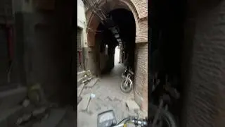 Hidden Tunnel Gali | Pakistan Street Mystery 🇵🇰 #sialkot #streetvlog #explorepakistan #shorts