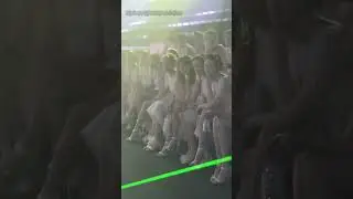 Behind-the-scenes footage of Shanghai Fashion Week