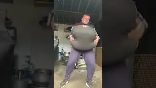 100kg sandbag to shoulder 💪