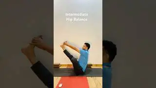 Йога для баланса бедер | Урок от мастера Правеена @PraveenYogaAcademy #балансбедер #шорты