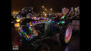 Balade de No&euml;l en tracteurs &agrave; Chastre