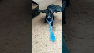 how to Train Your Dragon 🐲 toothless and gronckle figure #httyd #spinmaster