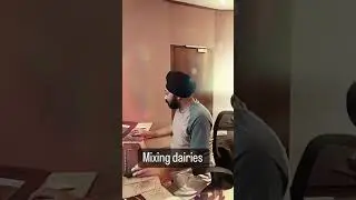 Akh Laal #surjitbhullar #sudeshkumari #joyatul #music