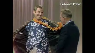 Paul Lynde visits Bing Crosby on Halloween for Trick Or Treat in 1967