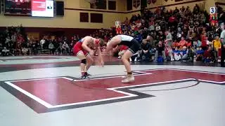 Mickey Griffith (Des Moines Lincoln) over Nolan Wanzek (Simley)
