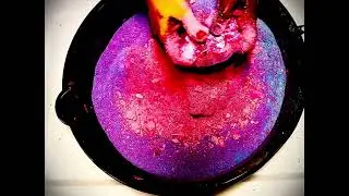 Beautiful flowers crush🌸🌸🌸#viral #oddlysatisfying #asmr #fyp #chalkasmr 