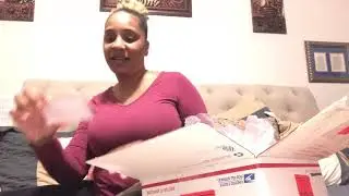 Entrepreneur Life EP3 | Unboxing More Inventory | BossBabeCelia