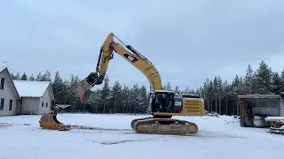K&ouml;p Gr&auml;vmaskin CAT 340F maskinstyrning 3D och redskap p&aring; Klaravik