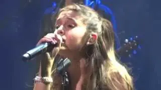 Ariana Grande - 