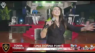UNA DONNA FORTE (lento pop) Tonya Todisco Ospite a Telecupole || www.farfallinaedizioni.it *new song