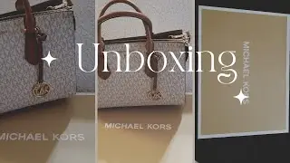 Unboxing Michael Kors || Valerie Medium Logo Satchel || Vanilla/Acorn #bag