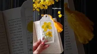 Cute Diy Bookmark Idea🌼🌿#shorts #bookmarkideas #cutebookmark #diy #papercraft #trendingshorts