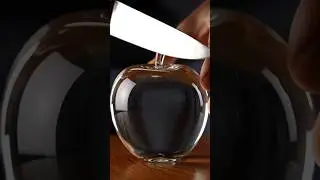 A glass apple cutting by knife. #youtubeshorts #SatisfyingCuts #OddlySatisfying #KnifeTest #AIVideo
