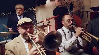 TAKE THE A TRAIN - Stomp Stomp swing band