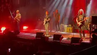 Fito & Fitipaldis - Me equivocaría otra vez - Teatro Circo Price (Madrid) 19 marzo 2023
