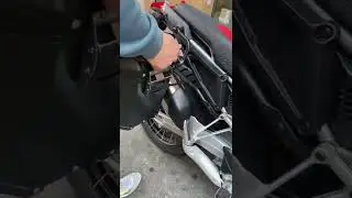 Aprilia Tuareg 660 telaietti porta valigie laterali Givi PLO6710CAM per Trekker Outback in alluminio