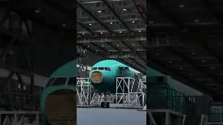 HOW TO BUILD A BOEING 777X 🛫 | Flight Simulator | #shorts