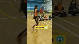Amazing Balance Technic 😍 | Body Balance Game | Fun Game In Badminton| #shorts #badminton #balance