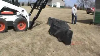 Sheyenne Double Quick Attach Grapple changing attachments