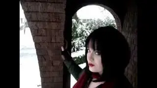 Miss Ivy's warm breath in the snow
