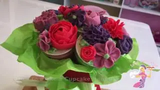 Cupcake Bouquet and Buttercream Flowers
