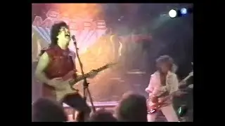 🌟🎸Gary Moore & Neil Carter⚡: Rockin&acute; Every Night - Live On The Tube, Channel 4📺, UK (17th Feb 1984)