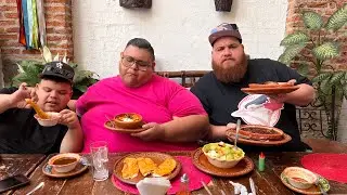 PROBANDO la verdadera BIRRIA, comida típica de JALISCO| BIG&FASHION