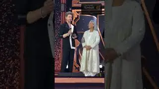 Шахрукх Кхан получает награду Дилипа Кумара | 70-я церемония вручения премии Hyundai Filmfare Awa...