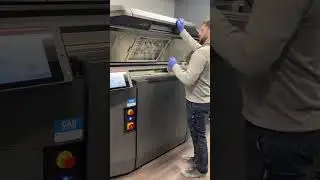 Opening up the HP Jet Fusion 4200 Industrial Printing Solution