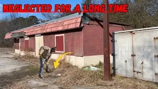 The neighbor had this to say about this property left neglected